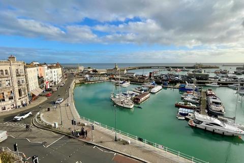 1 bedroom flat for sale, Flat 8, 50 Harbour Parade, Ramsgate, Kent