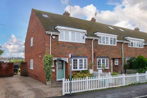 4 bedroom end of terrace house for sale, The Street, High Ongar, Essex