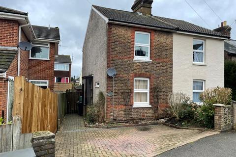 2 bedroom semi-detached house for sale, 24 Meadow Road, Southborough, Tunbridge Wells, Kent