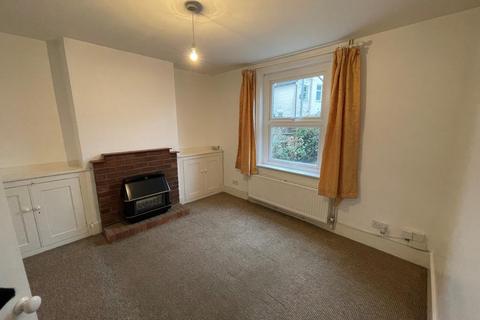 2 bedroom semi-detached house for sale, 24 Meadow Road, Southborough, Tunbridge Wells, Kent