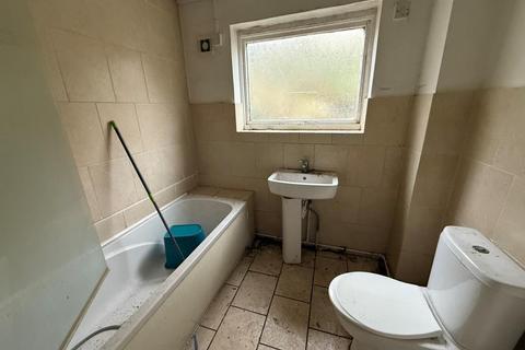 4 bedroom terraced house for sale, 255 Luton Road, Chatham, Kent