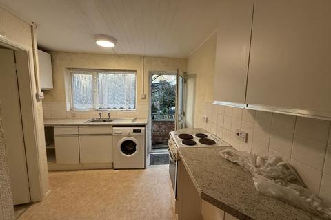 2 bedroom flat for sale, 36A & 36B Purbeck Road, Chatham, Kent