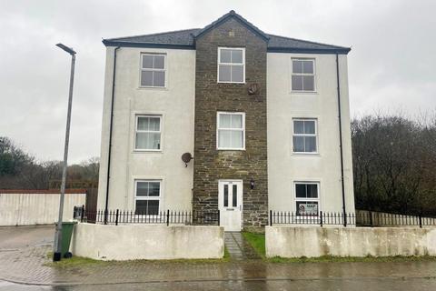 2 bedroom flat for sale, 18 Goodern Drive, Truro, Cornwall