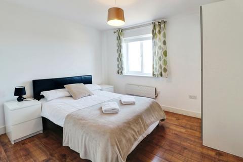 2 bedroom apartment to rent, Sutton Road, Southend-on-Sea, SS2