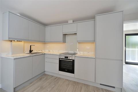 1 bedroom flat for sale, Lion Mead, Haslemere, Surrey, GU27