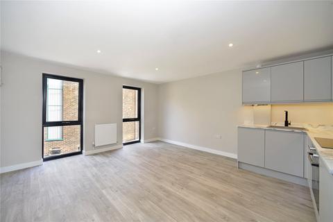 1 bedroom flat for sale, Lion Mead, Haslemere, Surrey, GU27