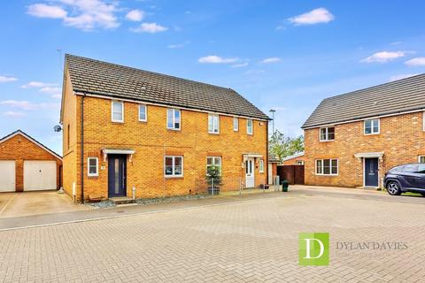 3 bedroom semi-detached house for sale, Nant Y Dwrgi, Pontyclun CF72