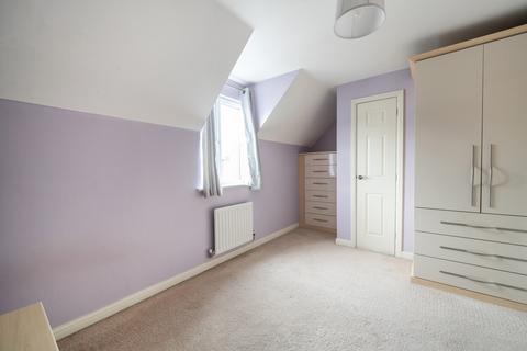 4 bedroom terraced house for sale, Typhoon Way, Gloucester GL3