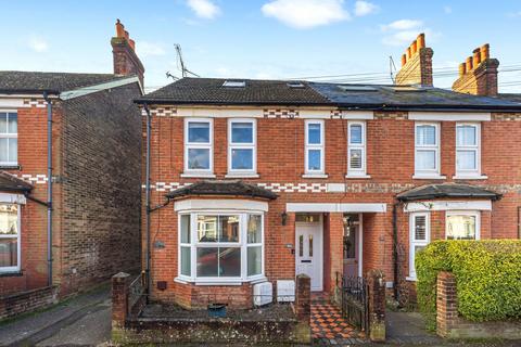 2 bedroom maisonette for sale, Devonshire Road, Horsham, RH13
