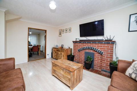 4 bedroom detached house for sale, Windsor Road, Nottingham NG16