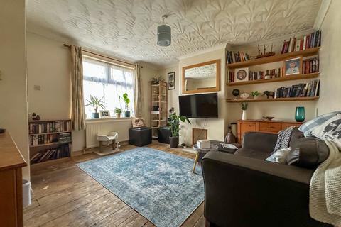 3 bedroom terraced house for sale, Wakedean Gardens, Yatton, North Somerset, BS49