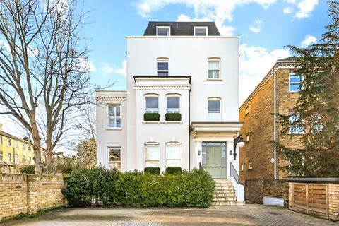 Flat 2, Chasholl Sutherland Road, London, W13 0DT