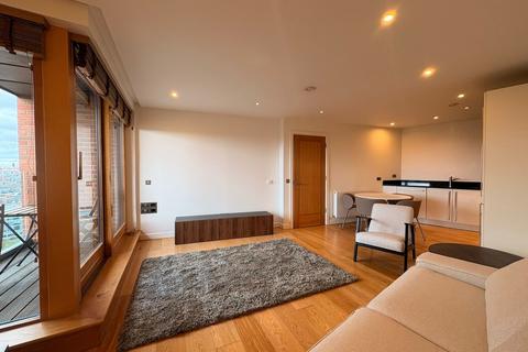 2 bedroom apartment to rent, Candle House, 1 Wharf Approach