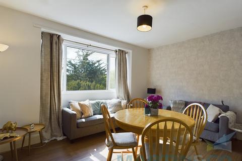 1 bedroom flat for sale, Withdean Court, Brighton