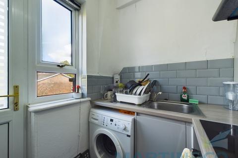 1 bedroom flat for sale, Withdean Court, Brighton