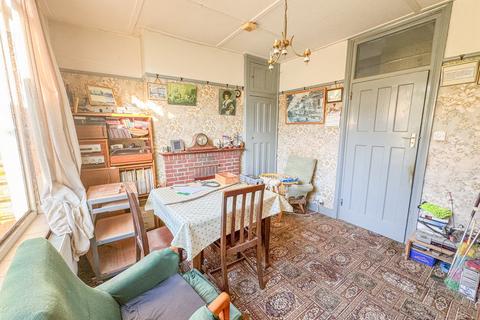 50 Hawkwell Road, Hockley, SS5 4DA