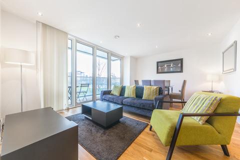 3 bedroom apartment to rent, The Crescent, London SE8