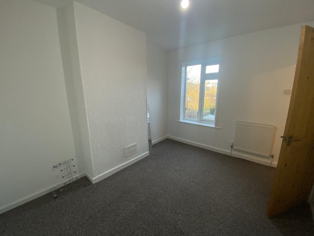 Bedroom (2)