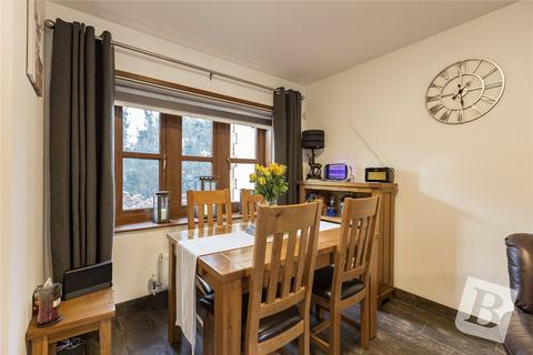 21 Britten Close, Langdon Hills, Basildon, SS16 6TB