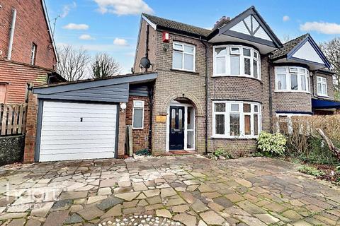 3 bedroom semi-detached house for sale, Woodbury Hill, Luton