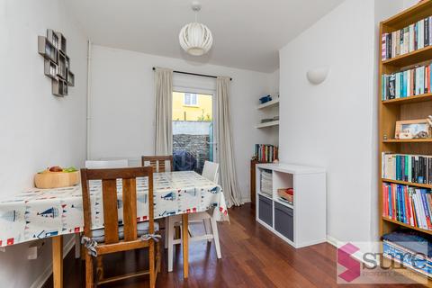 3 bedroom terraced house to rent, Stanley Street , Brighton