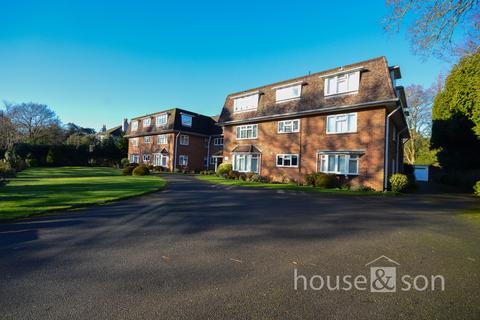 2 bedroom ground floor flat for sale, Nairn Road, Bournemouth