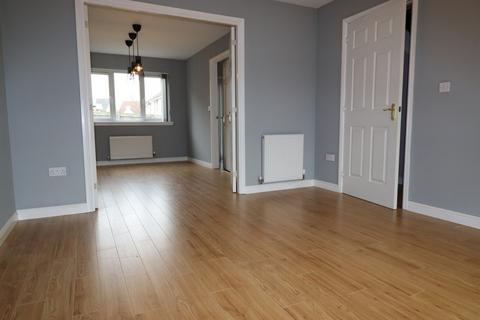 4 bedroom detached house to rent, Wright Gardens, Bathgate