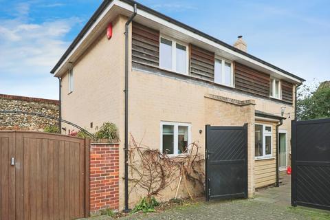 Charter Mews, Bury St Edmunds IP33