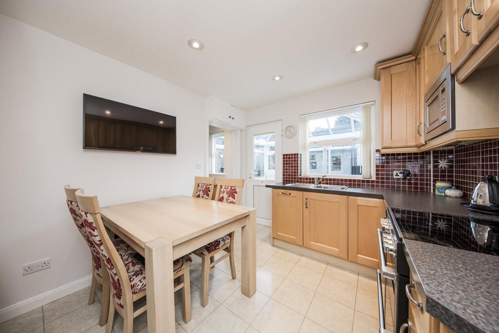 Kitchen diner