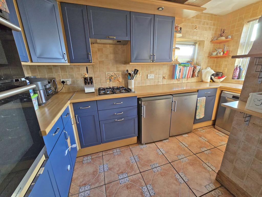Kitchen (1)