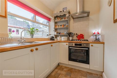 6 Central Avenue, Greenfield, Oldham, OL3 7DH