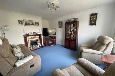 2 bedroom semi-detached bungalow for sale, Moorcroft Road, Hutton