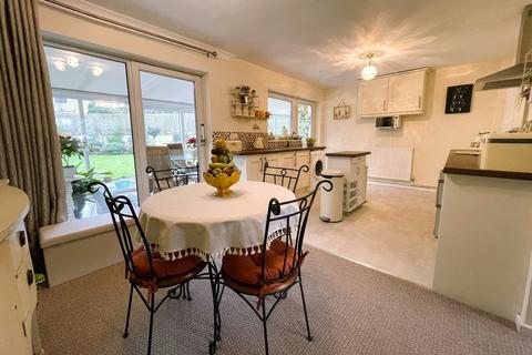 35 Castle Close, Tickhill, Doncaster, DN11 9QT