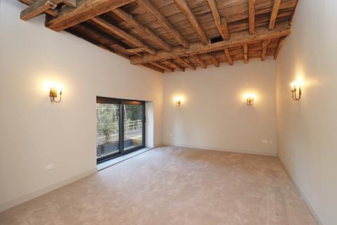 1 bedroom barn conversion for sale, Church Lane, Beaumont