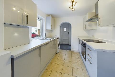2 bedroom end of terrace house for sale, North Street, Boughton, Chester