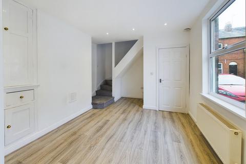 2 bedroom end of terrace house for sale, North Street, Boughton, Chester