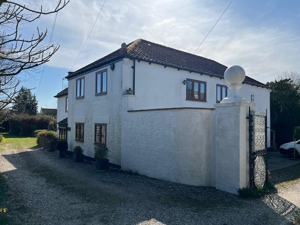 Rose cott ext 1