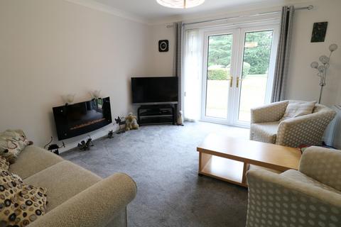 2 bedroom ground floor flat for sale, Kelvedon Grove, Solihull B91