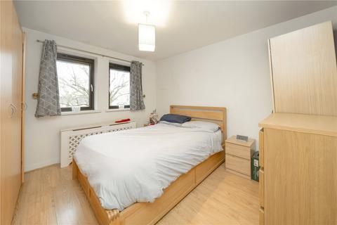 2 bedroom apartment to rent, London NW6