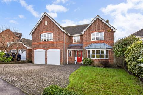 5 bedroom detached house for sale, Skylark Rise, Whitchurch