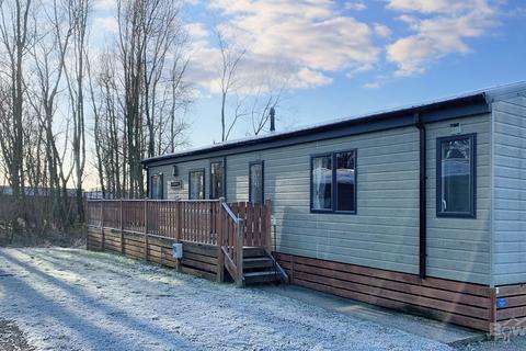 3 bedroom lodge for sale, South Lakeland Leisure Village, Carnforth LA6