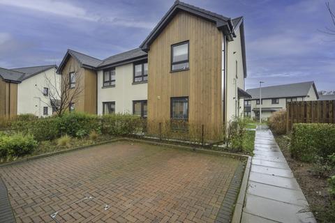 2 bedroom ground floor flat for sale, Croll Gardens, Perth