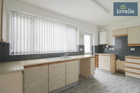 15 Brian Avenue, Waltham, Grimsby, DN37 0JS