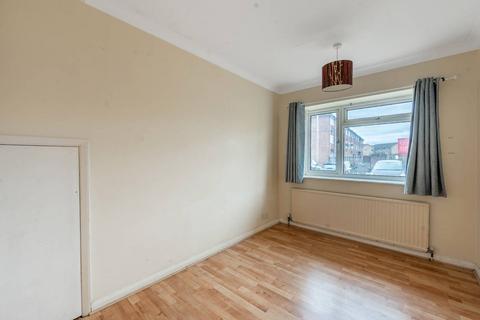 2 bedroom maisonette for sale, Rydal Way, South Ruislip, Ruislip, HA4