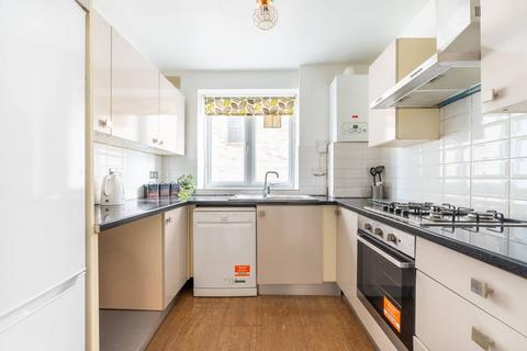 3 bedroom flat to rent, Willesden Lane, Brondesbury, London, NW6