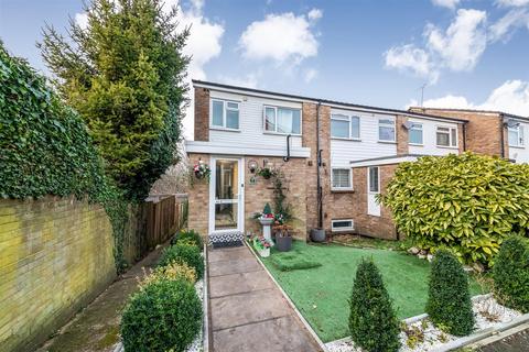 4 bedroom end of terrace house for sale, Viney Bank, Court Wood Lane, Croydon CR0