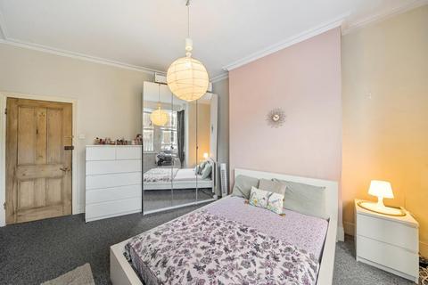 2 bedroom flat for sale, Sulgrave Road, Shepherds Bush