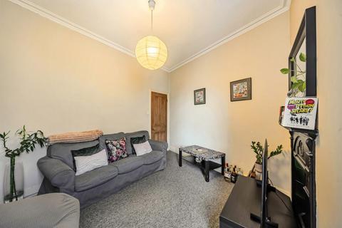 2 bedroom flat for sale, Sulgrave Road, Shepherds Bush