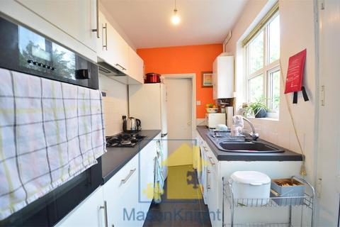 3 bedroom terraced house to rent, Milner Road, Selly Oak, Birmingham B29