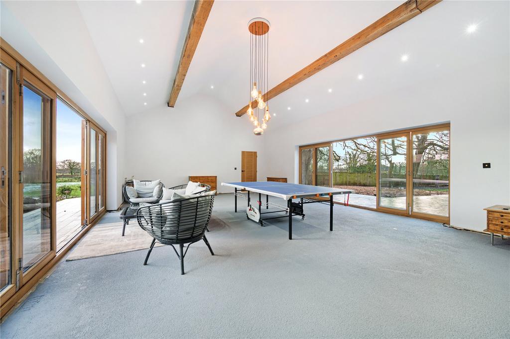 Annexe Main Room